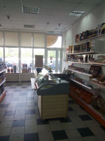 Торговое помещение свободного назначения